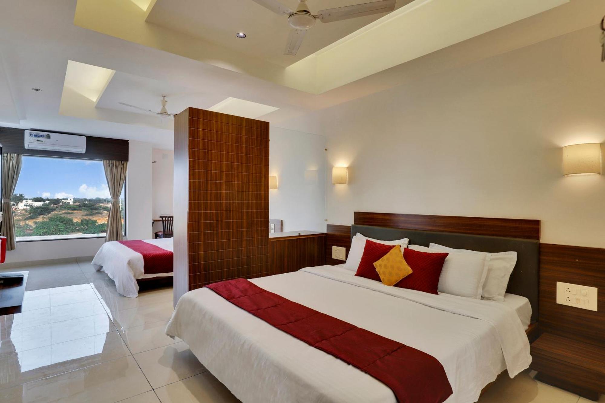 Goverdhan Greens Resort Dwarka L Hotels In Dwarka Luaran gambar