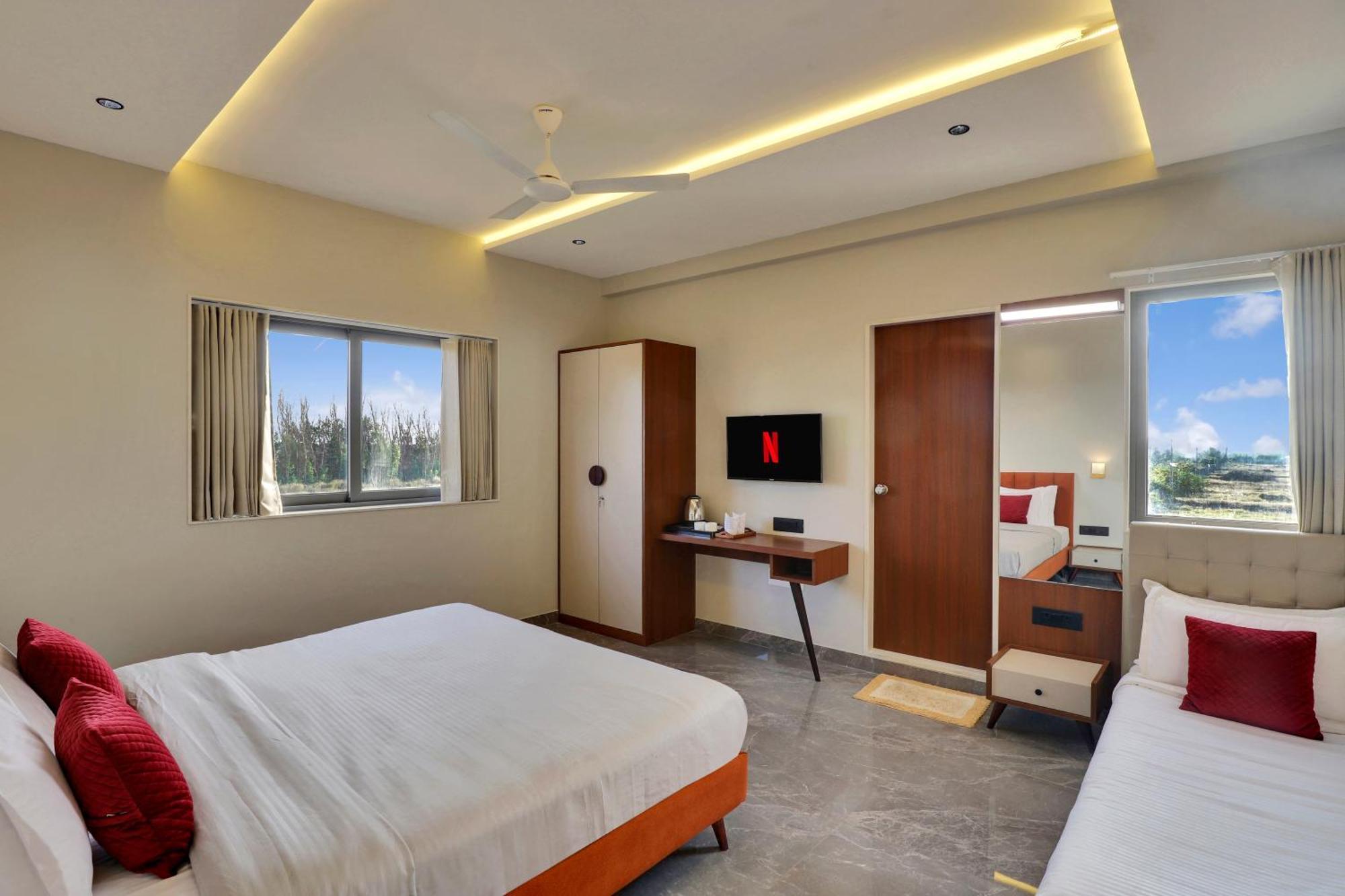 Goverdhan Greens Resort Dwarka L Hotels In Dwarka Luaran gambar