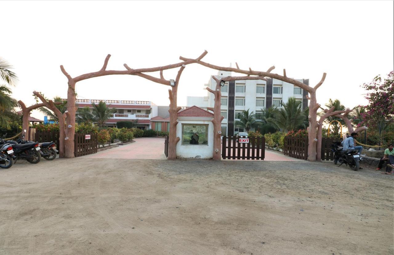 Goverdhan Greens Resort Dwarka L Hotels In Dwarka Luaran gambar