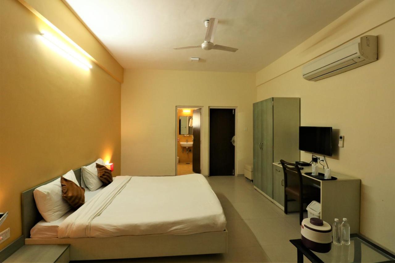 Goverdhan Greens Resort Dwarka L Hotels In Dwarka Luaran gambar