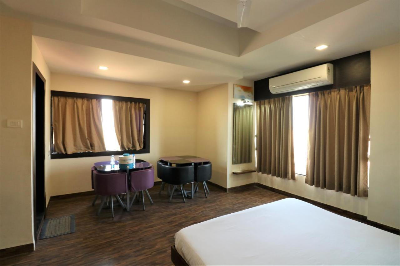 Goverdhan Greens Resort Dwarka L Hotels In Dwarka Luaran gambar